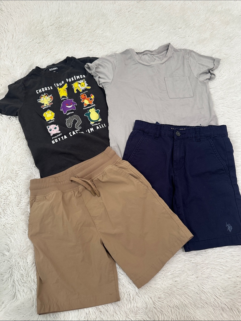 🍓 2 Boys Outfits Size 8/9
